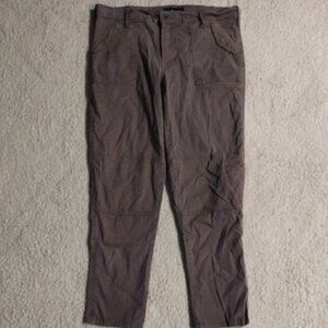 Lucky Brand Size 30/10 Tan Beige Khaki Cargo Pants